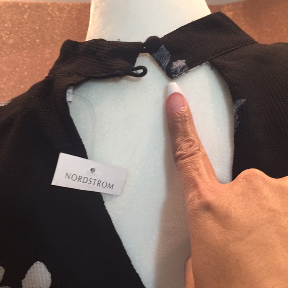 Socialite Flower Dress 4 COCHELLA from Nordstroms - Picture 6 of 8